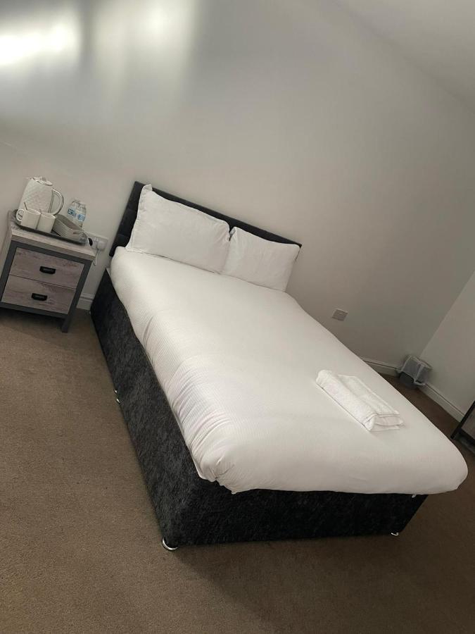 Apartment In Central Wakefield Вэйкфильд Экстерьер фото